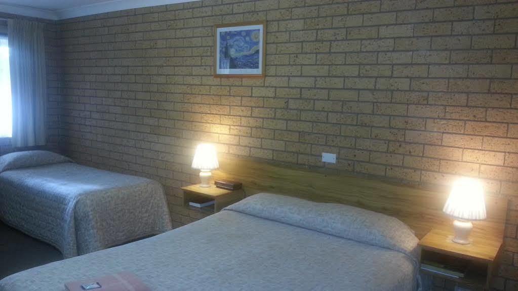 Three Ways Motel Гилгандра Экстерьер фото