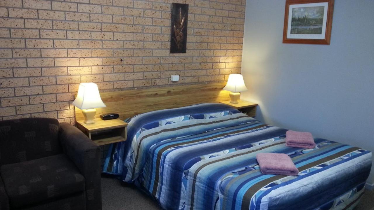 Three Ways Motel Гилгандра Номер фото