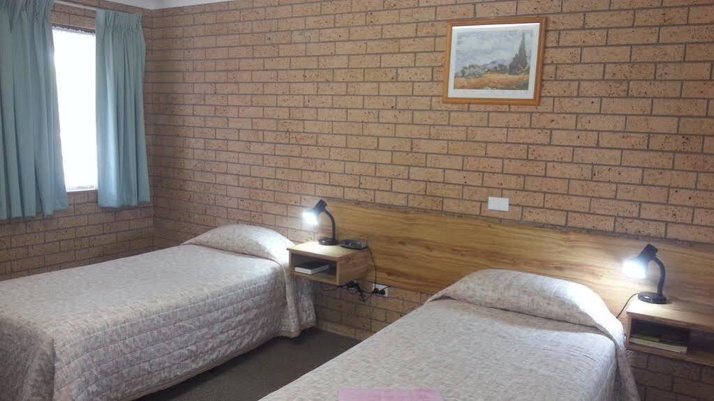 Three Ways Motel Гилгандра Экстерьер фото